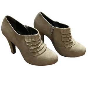 Gianni Bini Tan Suede Tula Ankle Bootie with Side Zip Size 8M